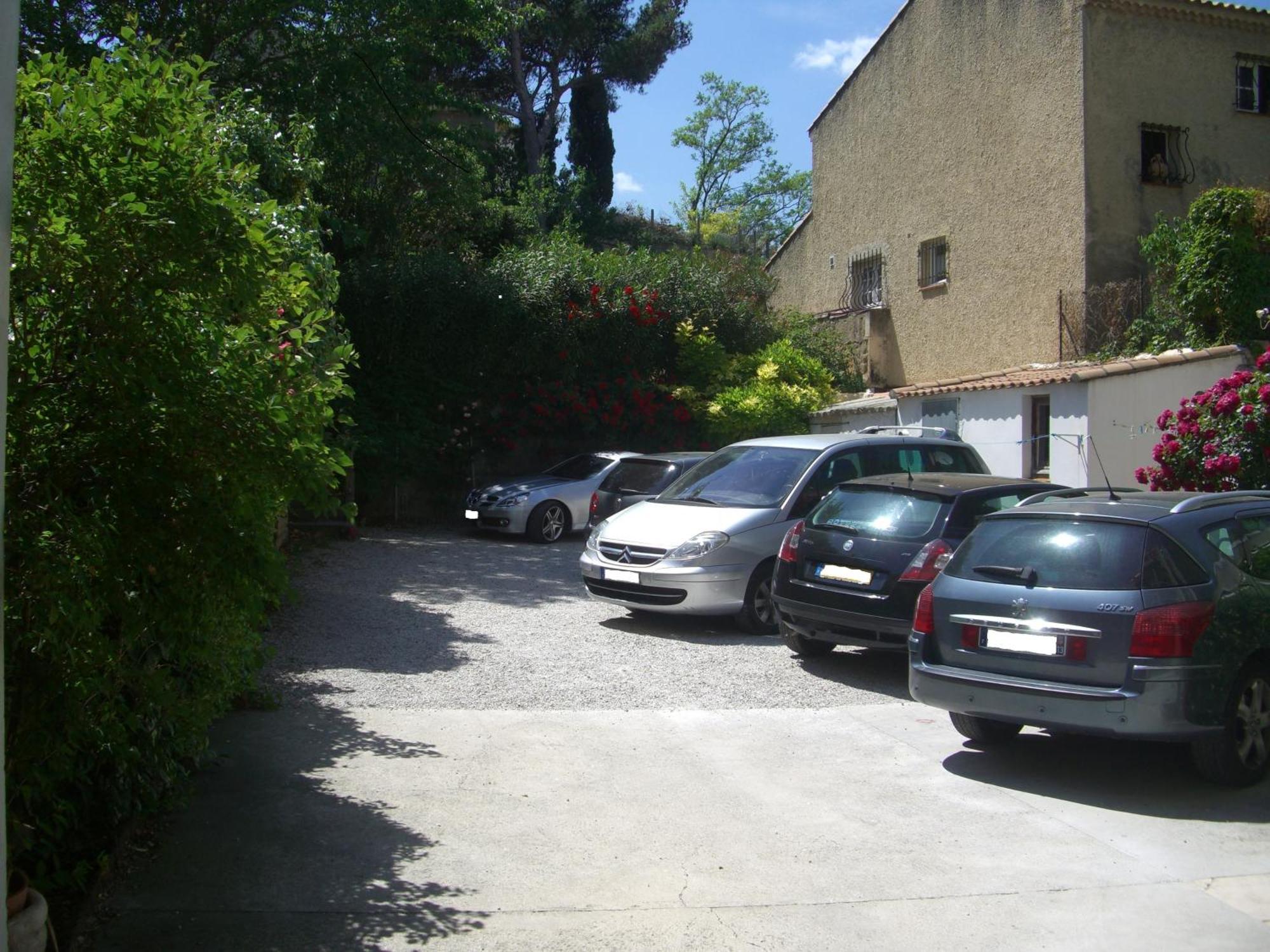 Logis Hotel Du Midi Salon-de-Provence Luaran gambar