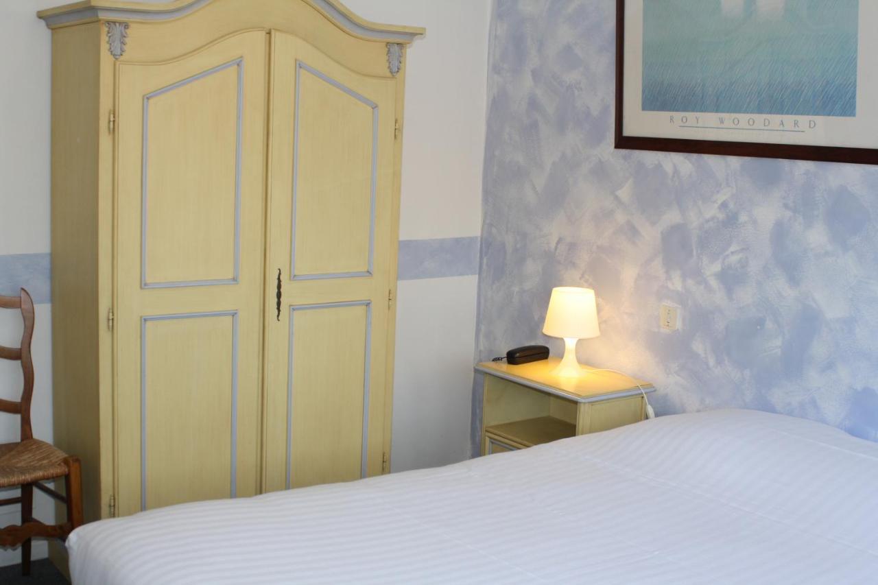 Logis Hotel Du Midi Salon-de-Provence Luaran gambar